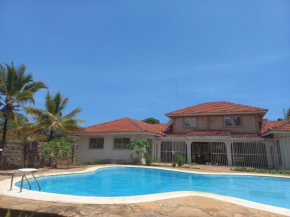 Mbuyu villa Diani